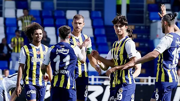 Fenerbahçe, Neftçi PFK'yı tek golle geçti