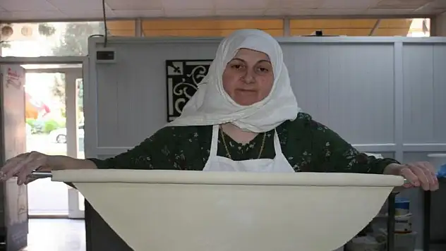 Eleman olarak başladığı iş yerinin patronu oldu