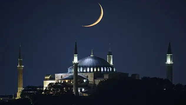 Hicri yeni yıl yarın başlıyor...  Aşure günü ne zaman?