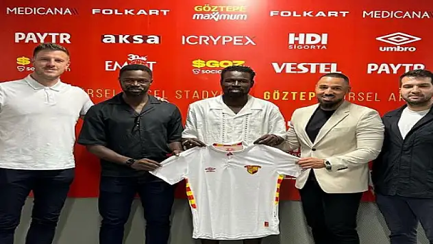 Konyaspor'un eski golcüsü sözleşme imzaladı!