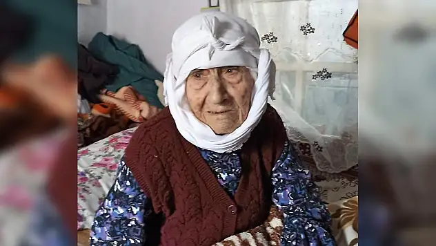 3 padişah, 12 cumhurbaşkanı gören asırlık çınar hayatını kaybetti