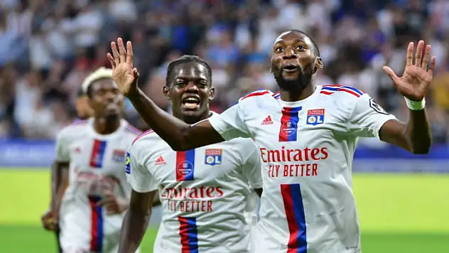 Fenerbahçe'de Zaha'nın alternatifi belli oldu