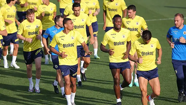 Fenerbahçe'nin kadrosunda değişiklik