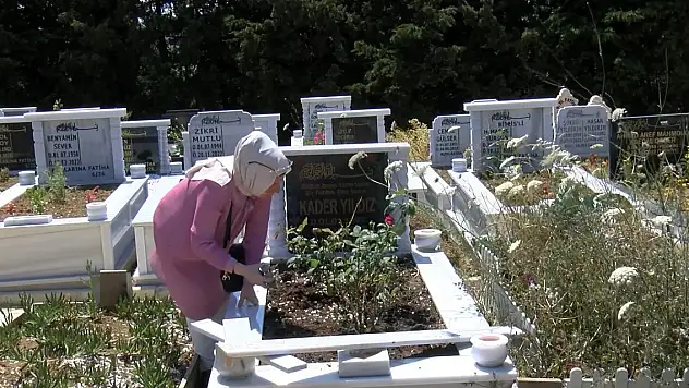 Kader'in annesinin isyanı: Mezarında bile rahat bırakmıyor