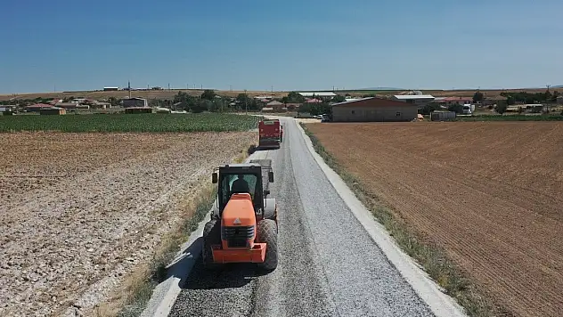 Karatay'ın yolları daha konforlu ve güvenli hale geliyor