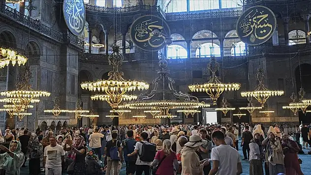 'Yarın sabah namazında Ayasofya'da buluşuyoruz'