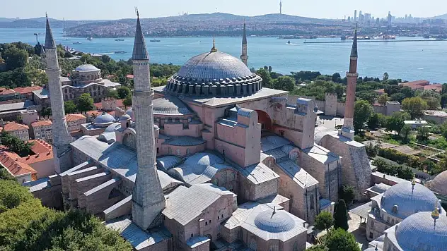 Ayasofya'da yeni düzenleme 15 Ocak'ta başlıyor! Giriş ücreti belli oldu
