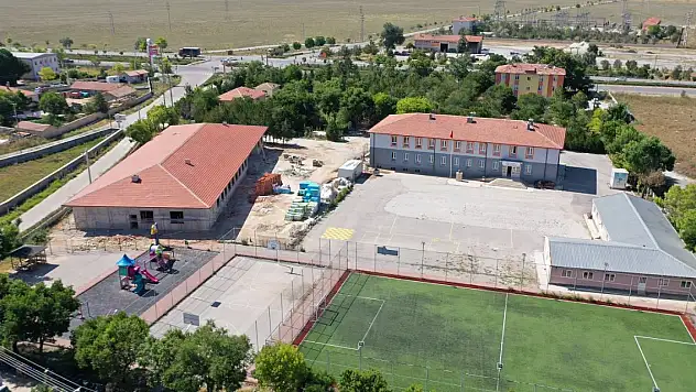 Karatay'daki eğitim yatırımları göz dolduruyor