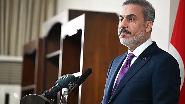 Dışişleri Bakanı Fidan'dan Yunan mevkidaşına geçmiş olsun mesajı