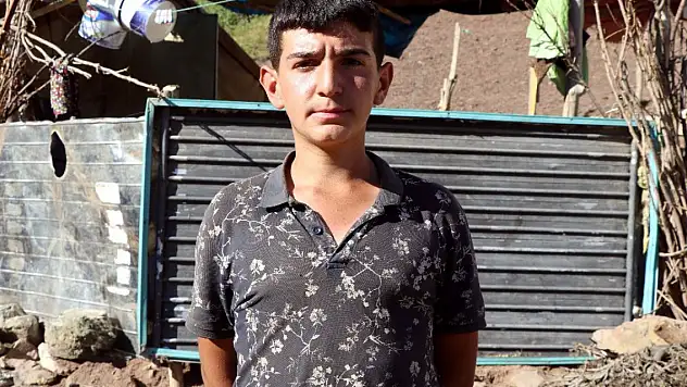 Keçi otlatırken hazırlandığı LGS sınavında 494 puan alan Muhammet İstanbul'da okuyacak