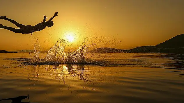 26 Temmuz'da 36 ilde sıcaklık 40 derecenin üzerine çıktı