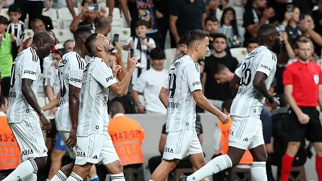 Beşiktaş rövanş için avantajı kaptı