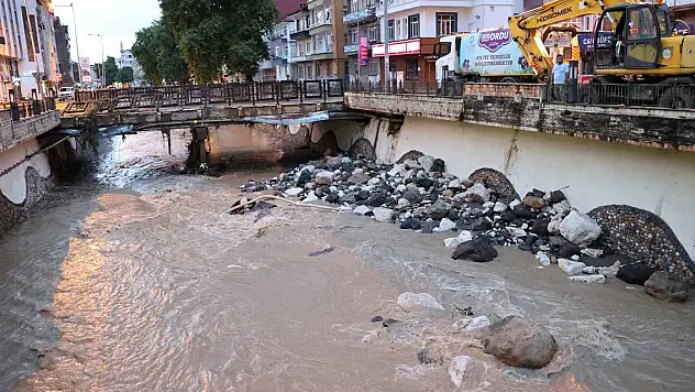 Selden zarar gören esnaf ve vatandaşlara ödeme