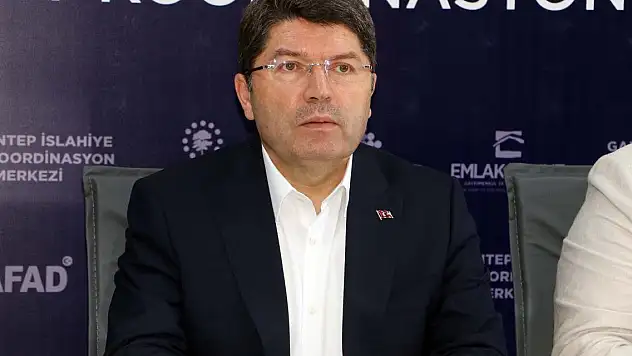 Adalet Bakanı Tunç'tan AFAD merkezinde deprem açıklaması: 144'e yükseldi