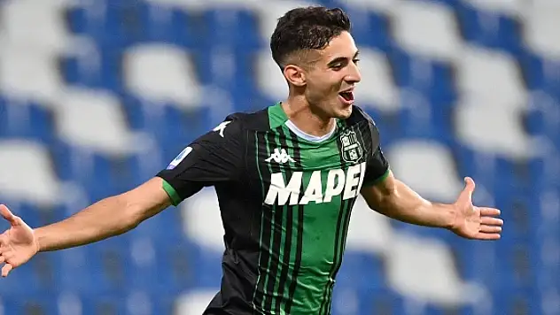 Fenerbahçe'den Mert Müldür hamlesi