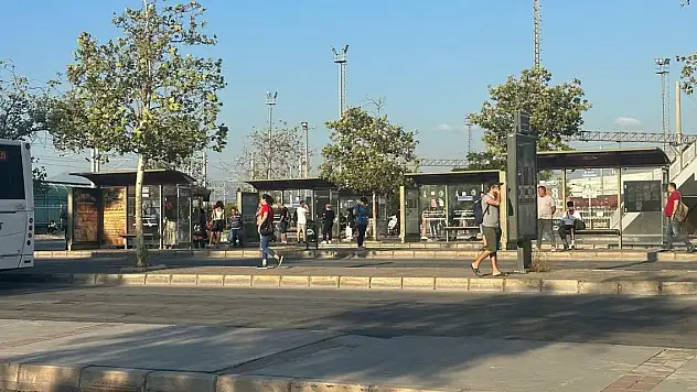 İzmir'de 3.9 büyüklüğünde deprem