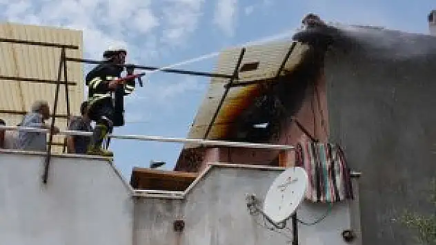 Manisa'da 'mutfak tüpü' patladı: 4 yaralı