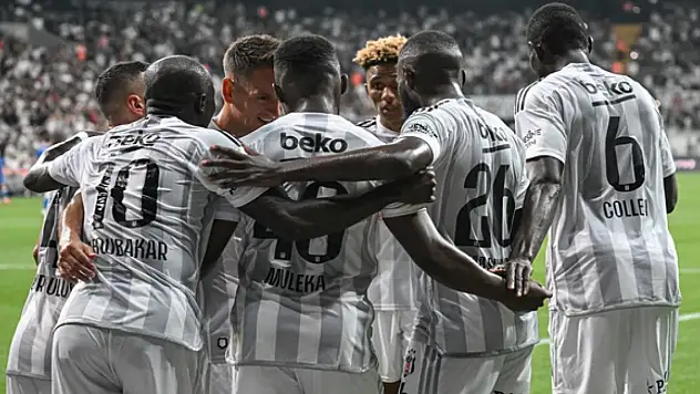 Beşiktaş, Tirana deplasmanında