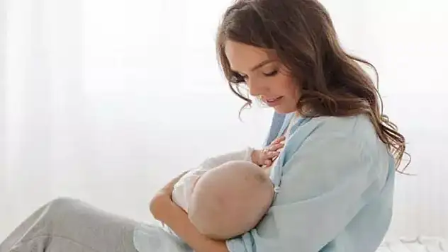 Anne sütü bebeklerin ilk aşısıdır