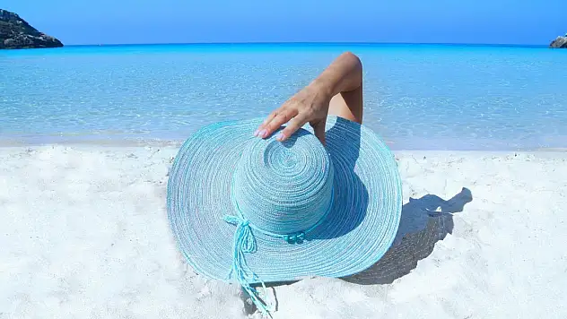 Güneşlenmek için ideal saat nedir?