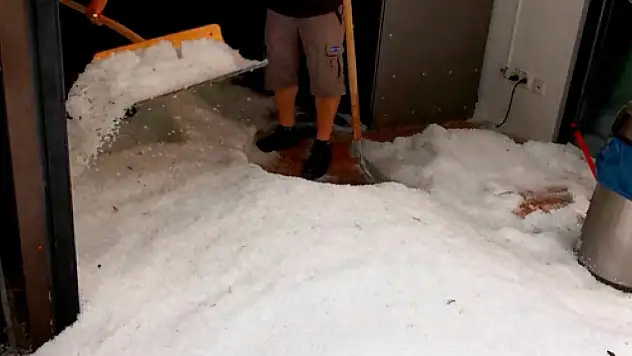 O ülke yazın ortasında kışı yaşadı