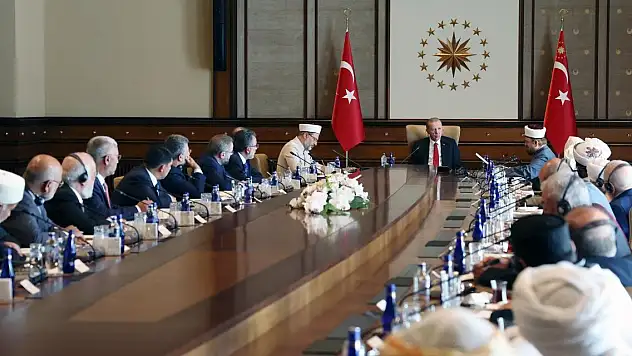 Cumhurbaşkanı Erdoğan Müslüman Alimler Heyeti'ni kabul etti