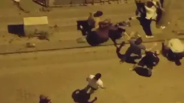 Sokak ortasında dayak