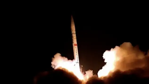 Roketsan'ın sonda roketi başarıyla fırlatıldı