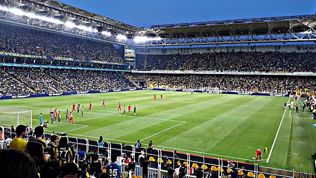 Fenerbahçe sezonu evinde açıyor