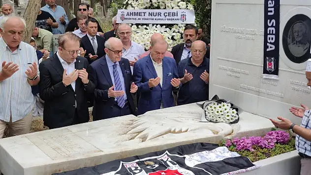 Beşiktaş'ın efsane başkanı Süleyman Seba kabri başında anıldı