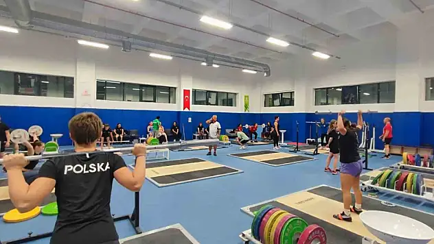 EWF Gelişim kampı Konya'da başladı