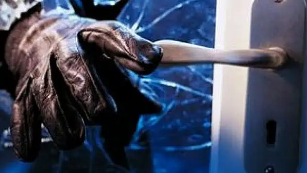 Eve gelince hayatının şokunu yaşadı!