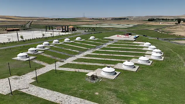 Malazgirt Türklere Anadolu'nun kapılarını açan şanlı zaferin yıl dönümüne hazırlanıyor