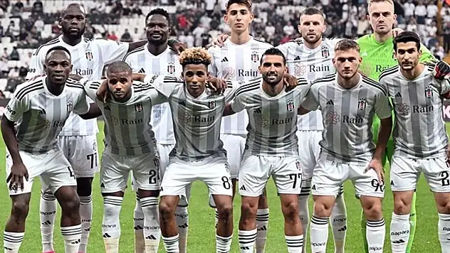 Beşiktaş, Dinamo Kiev maçları kadrosunu UEFA'ya bildirdi