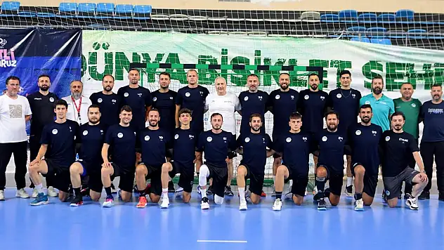 Büyükşehir Hentbol ligin ilk haftasında Konya'yı ağırlıyor