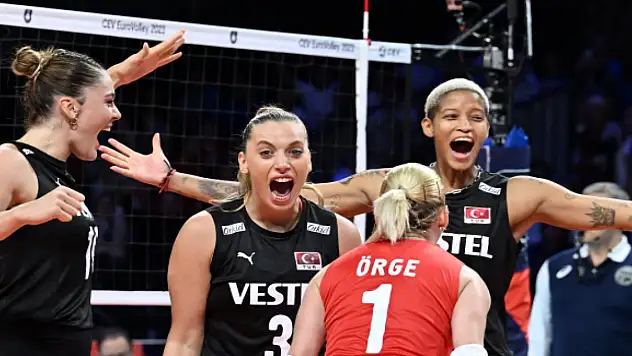 Filenin Sultanları yarı finalde!