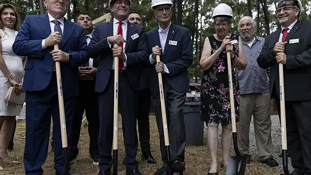 ABD'de Aziz ve Gwen Sancar Vakfı'nın yurt binasının temeli atıldı