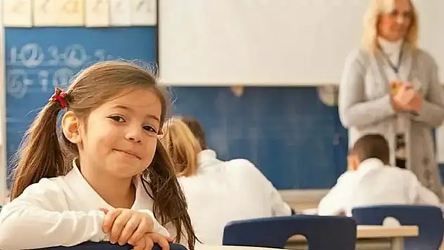 Derslerin süresi uzatıldı mı? 2023-2024 ders süreleri kaç dakika?