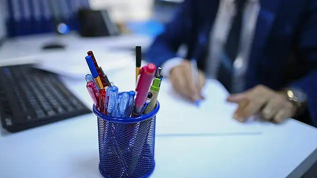 Memur ve memur emeklilerinin kazanımlarının detayları belli oldu