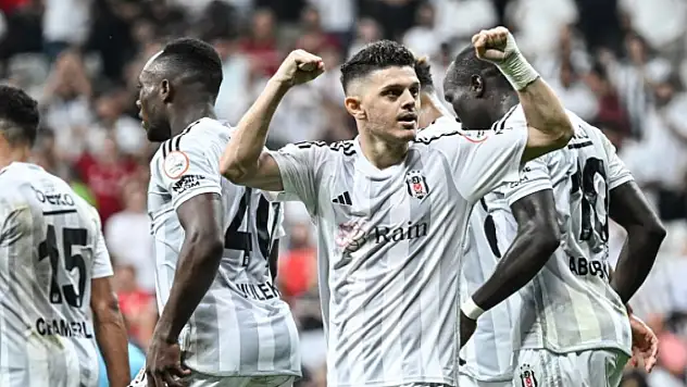 Beşiktaş Sivasspor'u zorlanmadan mağlup etti!