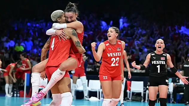 Millilerin Avrupa şampiyonluğu coşkuyla kutlandı