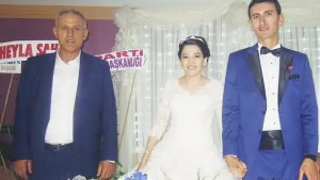 Yasemin ve Mustafa dünya evine girdi