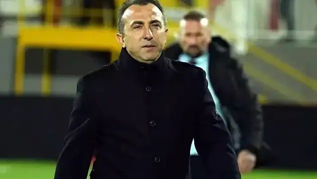 Kayserispor, yeni hocasıyla anlaşma sağladı