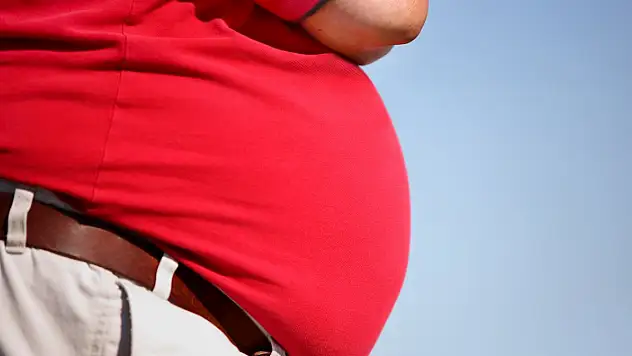 Dünya nüfusunun en az yarısı yakın gelecekte obez olacak!