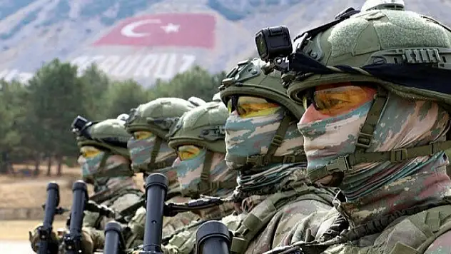 Kaçacak delik arıyorlar