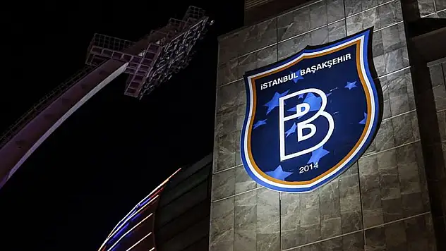 Başakşehir yeni teknik direktörünü açıkladı!