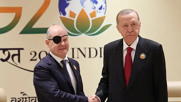 Cumhurbaşkanı Erdoğan, Almanya Şansölyesi Scholz ile bir araya geldi