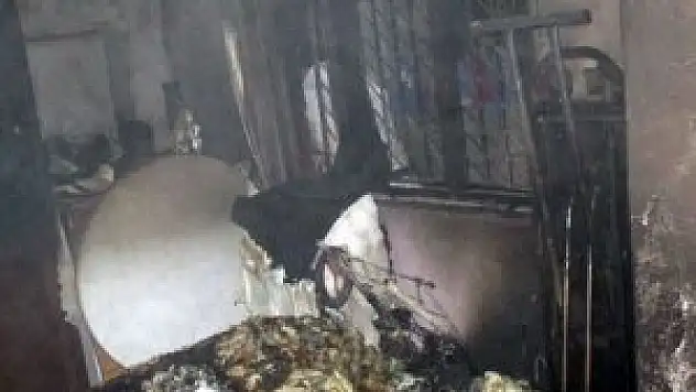 Yangında ev kül oldu Kur'an-ı Kerim yanmadı