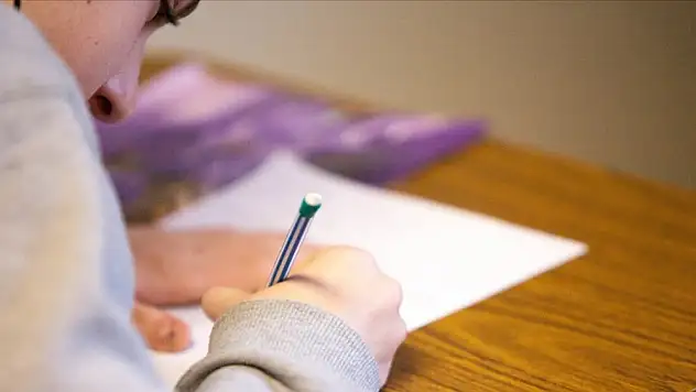 MEB'in ortaokul ve liselerde başlatacağı 'ortak sınav'ın ayrıntıları netleşti