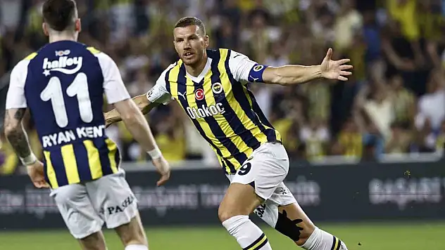 Fenerbahçe'de 13 futbolcu takıma dahil oldu